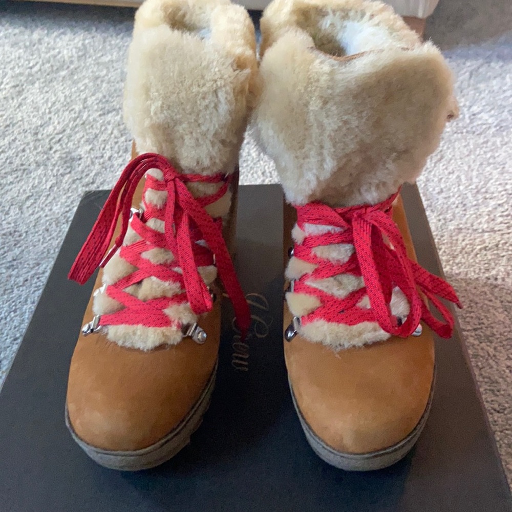 Excellent condition, JCrew tan leather outer, shearling inner wedge boots size 8